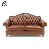 क्लासिक शैली का सोफा